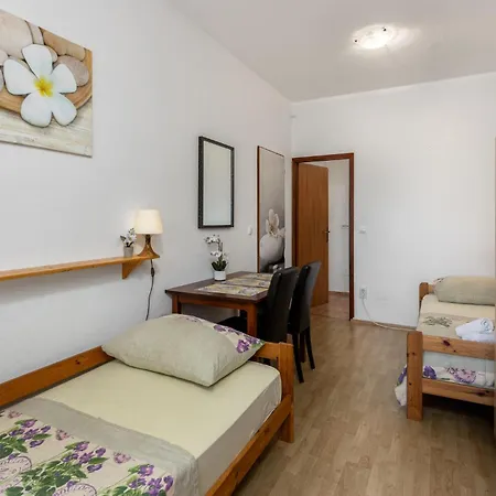 Beautiful In Appartement Kostrena