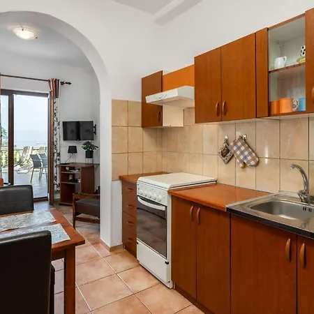 Apartment Beautiful In Kostrena