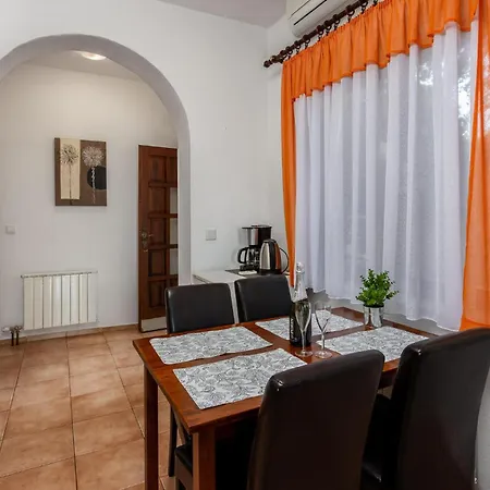 Amazing In With Wifi *