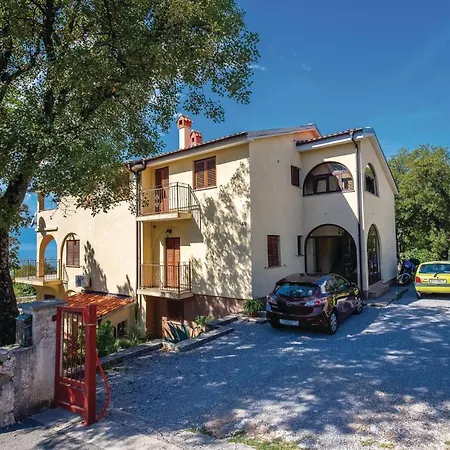 Beautiful In Appartement Kostrena
